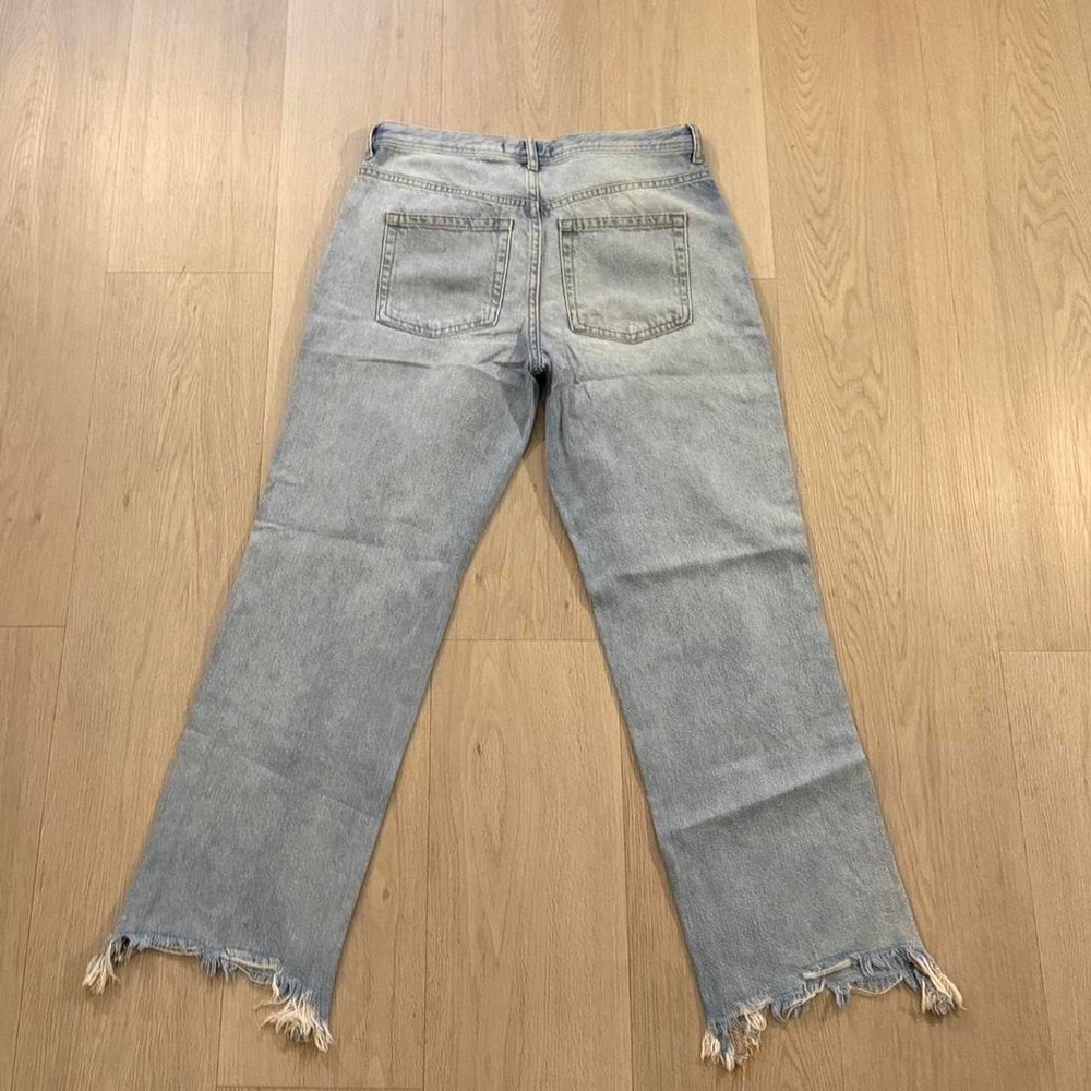 Free People We the Free Maggie Mid-Rise distressed hem Size 27 NWOT - Picture 5 of 6